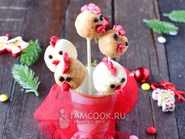Фото готового блюда: Кейк-попсы «Петушки»