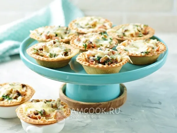 Фото блюда: Тарталетки с грибами и сыром в духовке