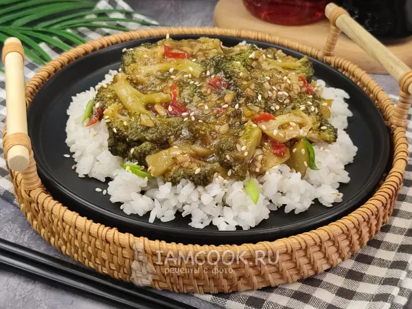 Фото блюда: Брокколи в кисло-сладком соусе