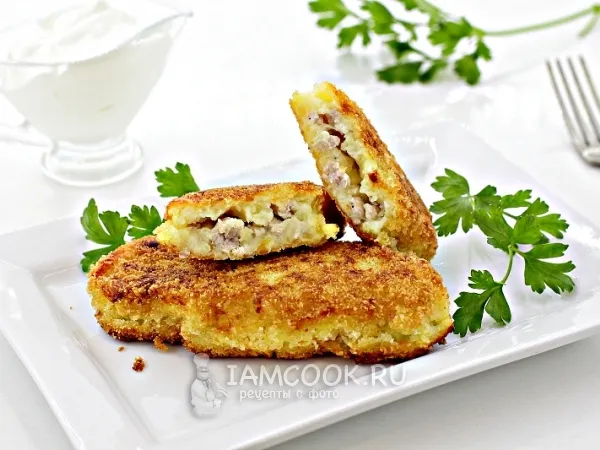 Фото готового блюда: Зразы картофельные с мясом