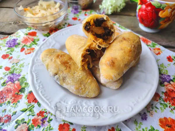 Фото блюда: Пирожки с квашеной капустой и грибами