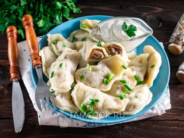 Фото блюда: Вареники с сырым фаршем