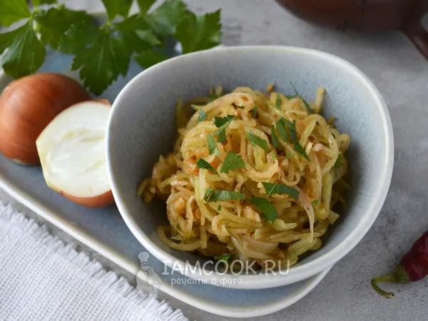 Фото готового блюда: Зеленая редька по-корейски