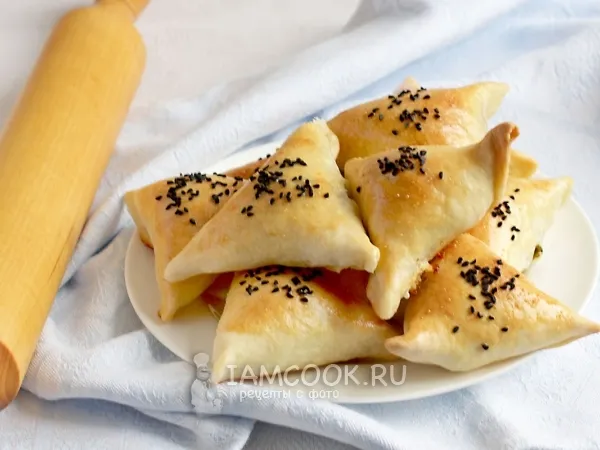 Фото готового блюда: Самса с сыром