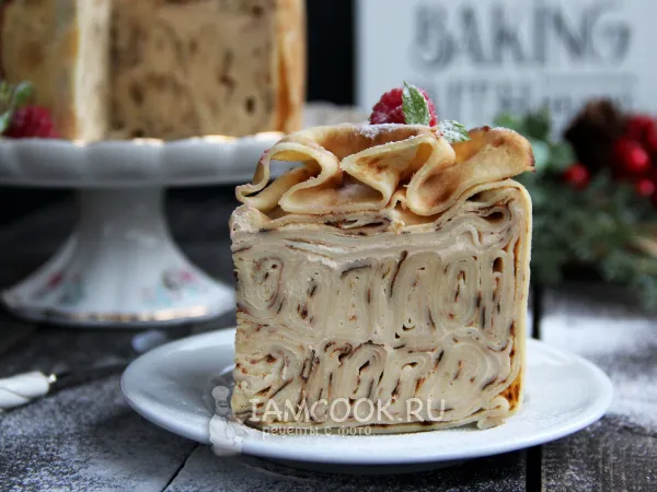 Фото блюда: Блинный торт со сгущенкой и сметаной