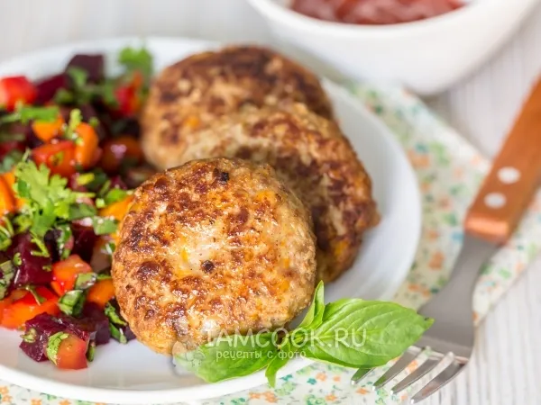 Фото готового блюда: Мясные котлеты с овощами