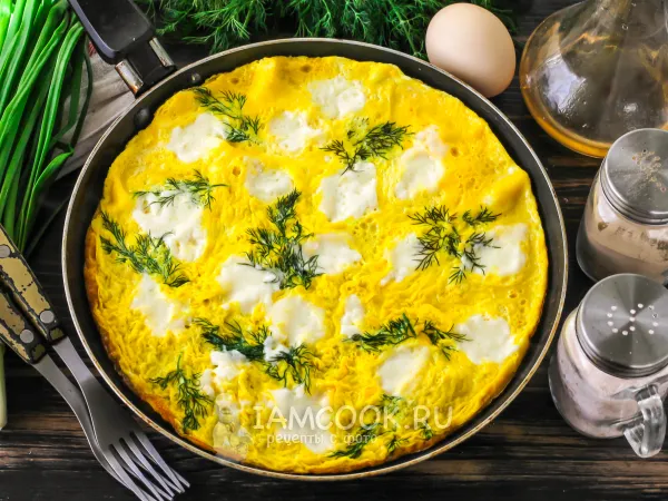 Фото готового блюда: Омлет с моцареллой