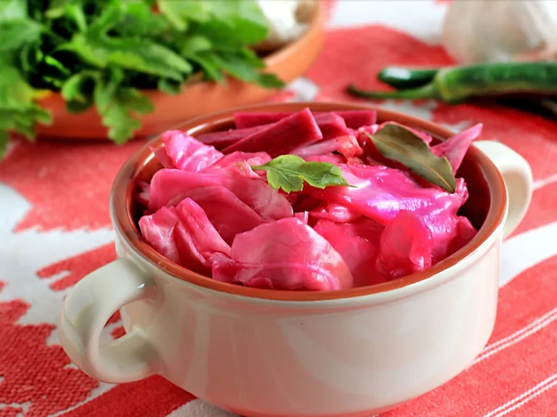 Фото блюда: Маринованная капуста со свеклой