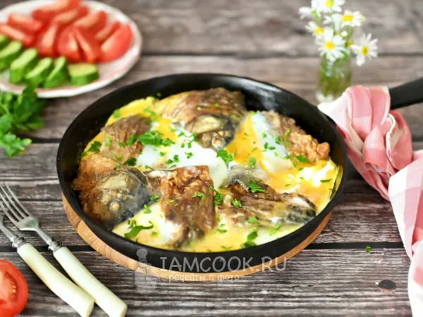 Фото блюда: Жареные караси с яйцом