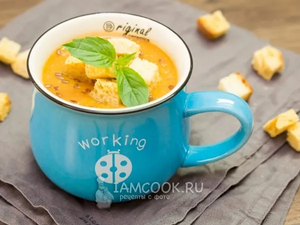 Фото готового блюда: Томатный суп с чечевицей и баклажанами