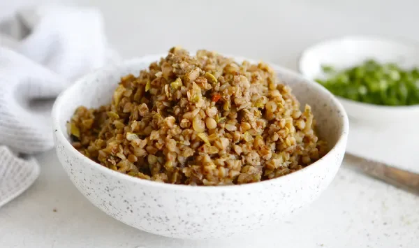 Фото блюда: Гречка с мясом и кабачком