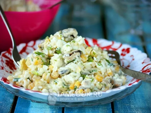 Фото блюда: Салат с мидиями и рисом