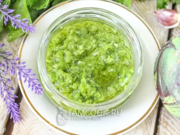 Фото готового блюда: Приправа из чесночных стрелок на зиму