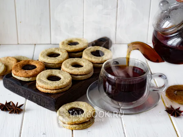 Фото готового блюда: Творожное печенье с вареньем (джемом)