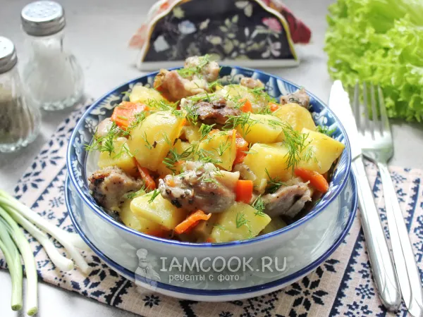 Фото блюда: Бедро индейки с картошкой в рукаве в духовке