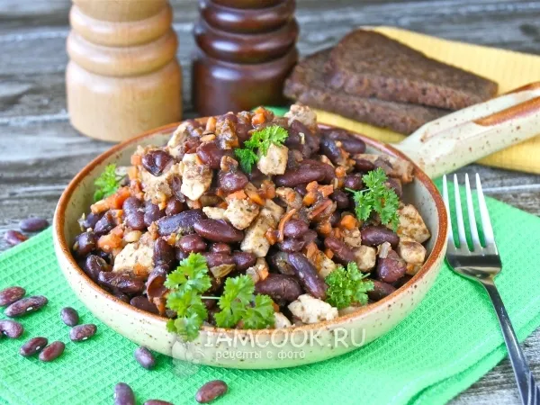 Фото готового блюда: Куриная грудка с фасолью