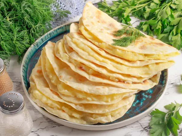 Фото блюда: Кыстыбый с сыром и картошкой