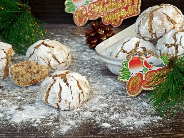 Фото блюда: Миндальное печенье «Снежные вершины»