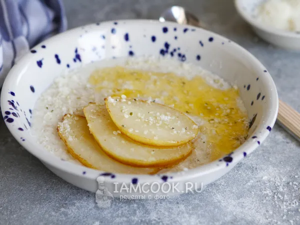 Фото блюда: Овсянка с грушей и сыром