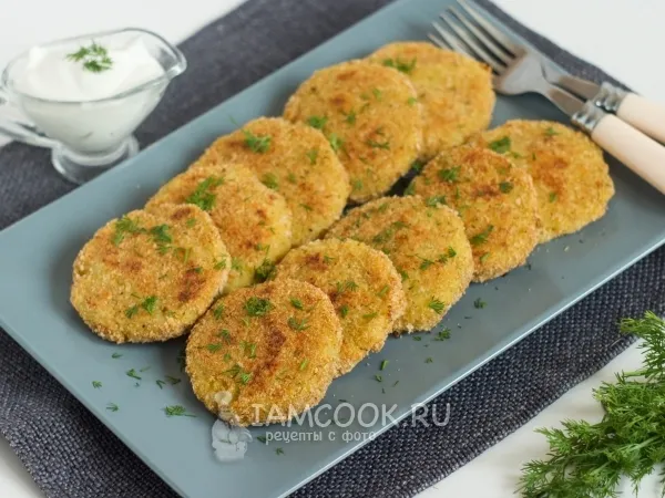 Фото готового блюда: Вегетарианские котлеты из картофельного пюре