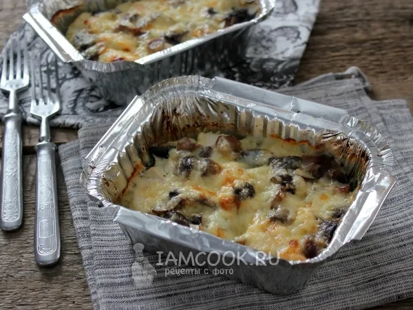 Фото готового блюда: Куриное филе с грибами в кефире