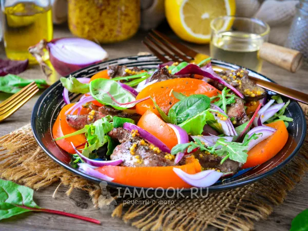 Фото блюда: Салат с печенью и хурмой