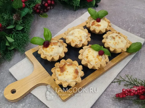 Фото блюда: Корзиночки с курицей и сыром