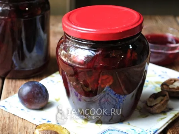 Фото блюда: Варенье из слив с грецкими орехами