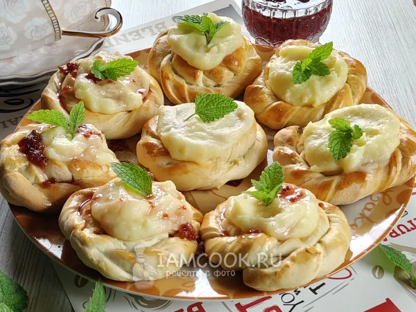 Фото блюда: Вензель с заварным кремом