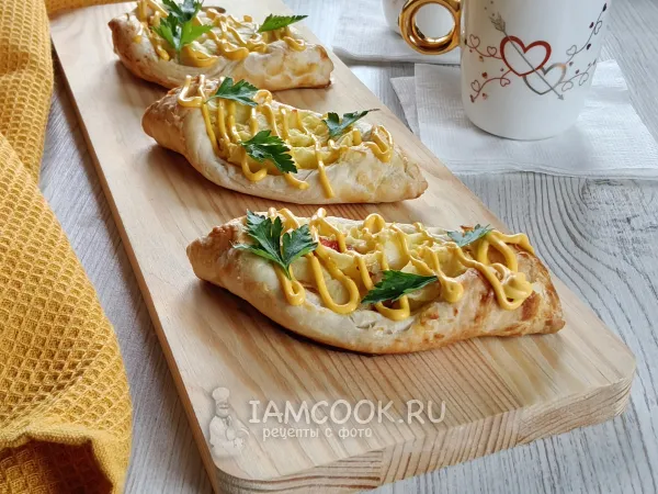Фото блюда: Лодочки из слоеного теста с картошкой