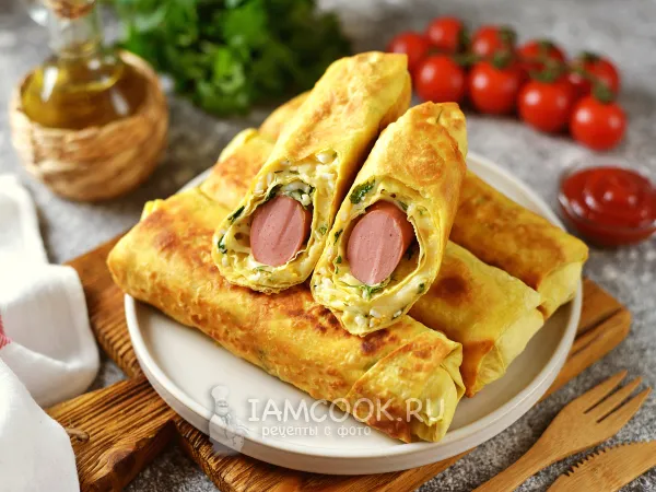 Фото готового блюда: Ленивые пирожки из лаваша с сосиской, яйцом и сыром