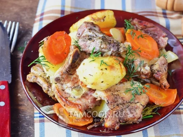 Фото блюда: Картошка с мясом в рукаве