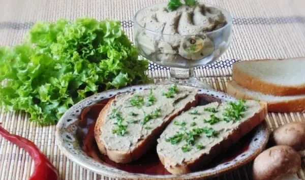 Фото блюда: Паштет из куриной печени с грибами