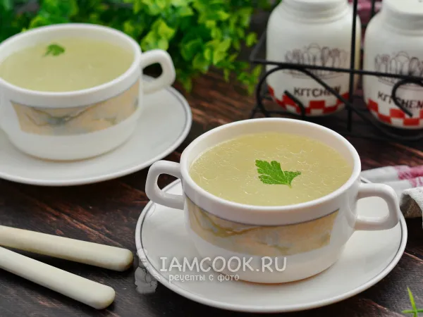 Фото готового блюда: Бульон из голени индейки