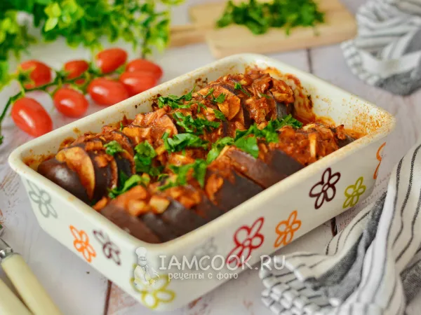 Фото блюда: Баклажаны в томатном соусе в духовке