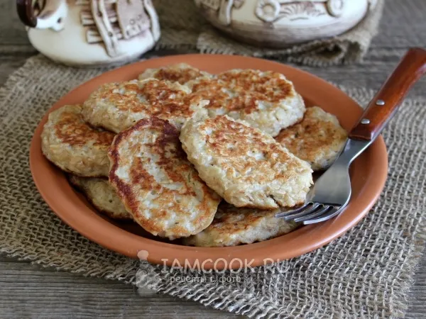 Фото готового блюда: Оладьи из овсянки и банана