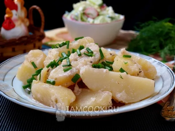 Фото блюда: Тушеная картошка в сметане