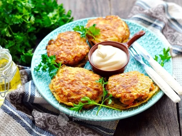 Фото готового блюда: Говяжьи котлеты в вафельных коржах в кляре