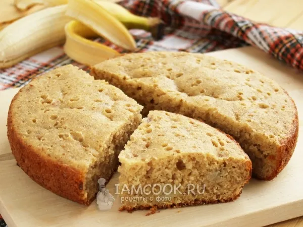 Фото готового блюда: Банановый пирог в мультиварке