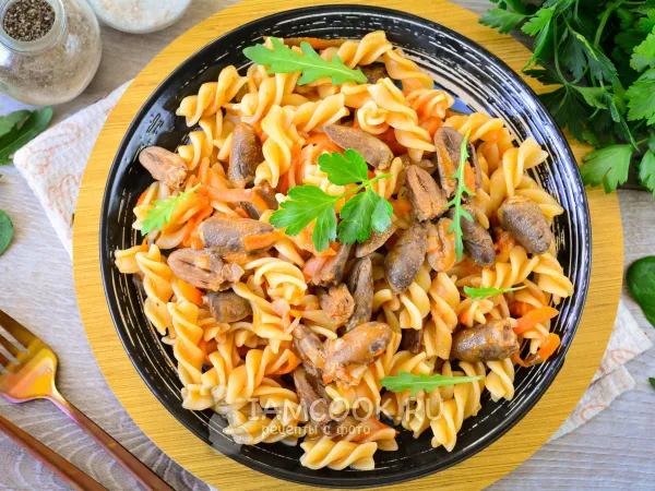 Фото блюда: Куриные сердечки с макаронами