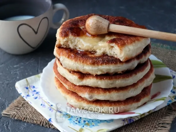 Фото готового блюда: Дрожжевые лепешки на воде