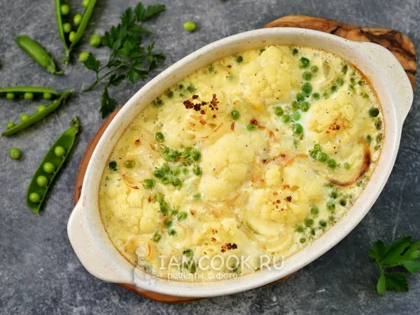 Фото блюда: Запеканка из картошки с цветной капустой и горошком