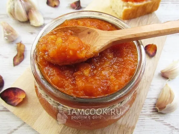 Фото блюда: Аджика из кабачков с томатной пастой