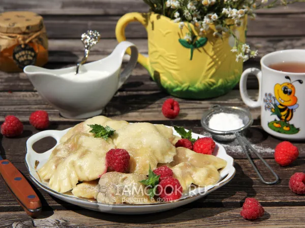 Фото блюда: Вареники с малиной на пару