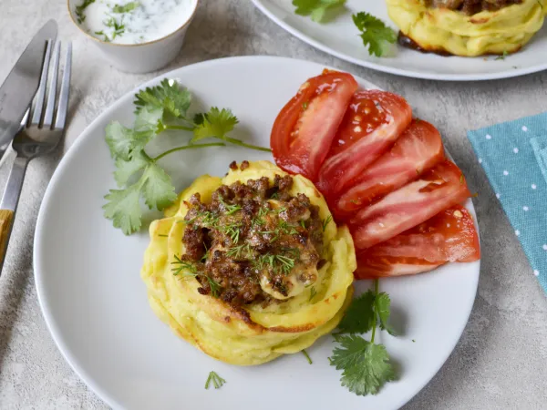 Фото блюда: Картофельные гнезда с фаршем