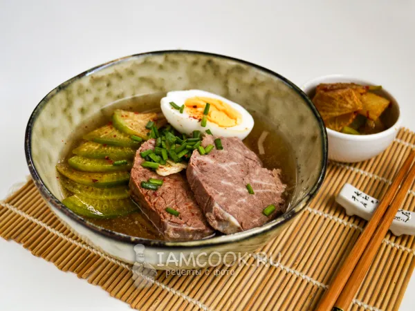 Фото блюда: Нэнмён (корейское блюдо)