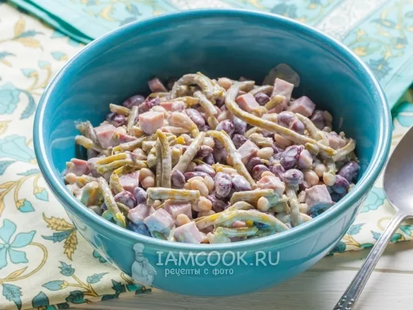 Фото блюда: Салат с консервированной фасолью и ветчиной