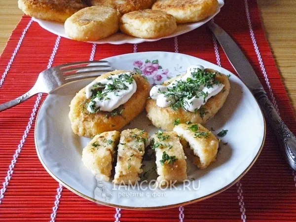 Фото готового блюда: Рисовые пирожки с куриной печенью