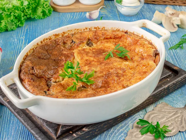 Фото блюда: Заливной пирог с грибами и сыром