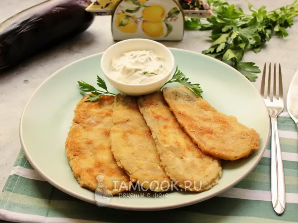 Фото блюда: Жареные баклажаны в панировочных сухарях на сковороде